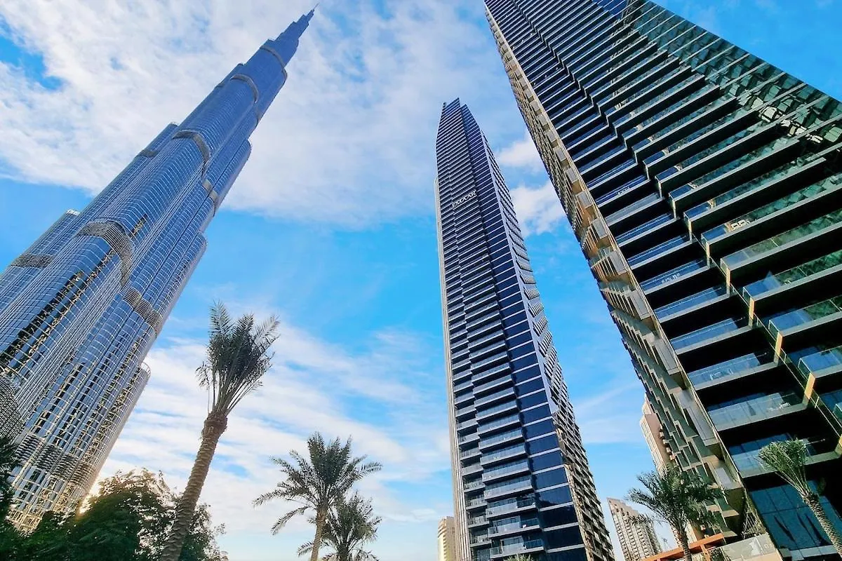 First Class 2Br Chic Downtown Escape Apartment Dubai