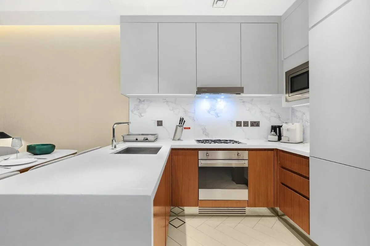First Class 2Br Chic Downtown Escape Apartment Dubai 0*,