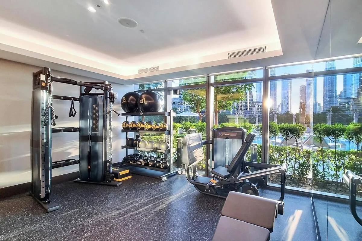 First Class 2Br Chic Downtown Escape Apartment Dubai