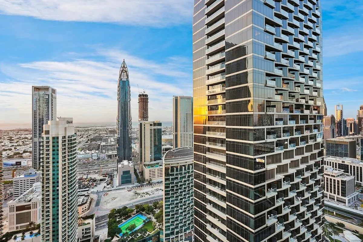 First Class 2Br Chic Downtown Escape Apartment Dubai