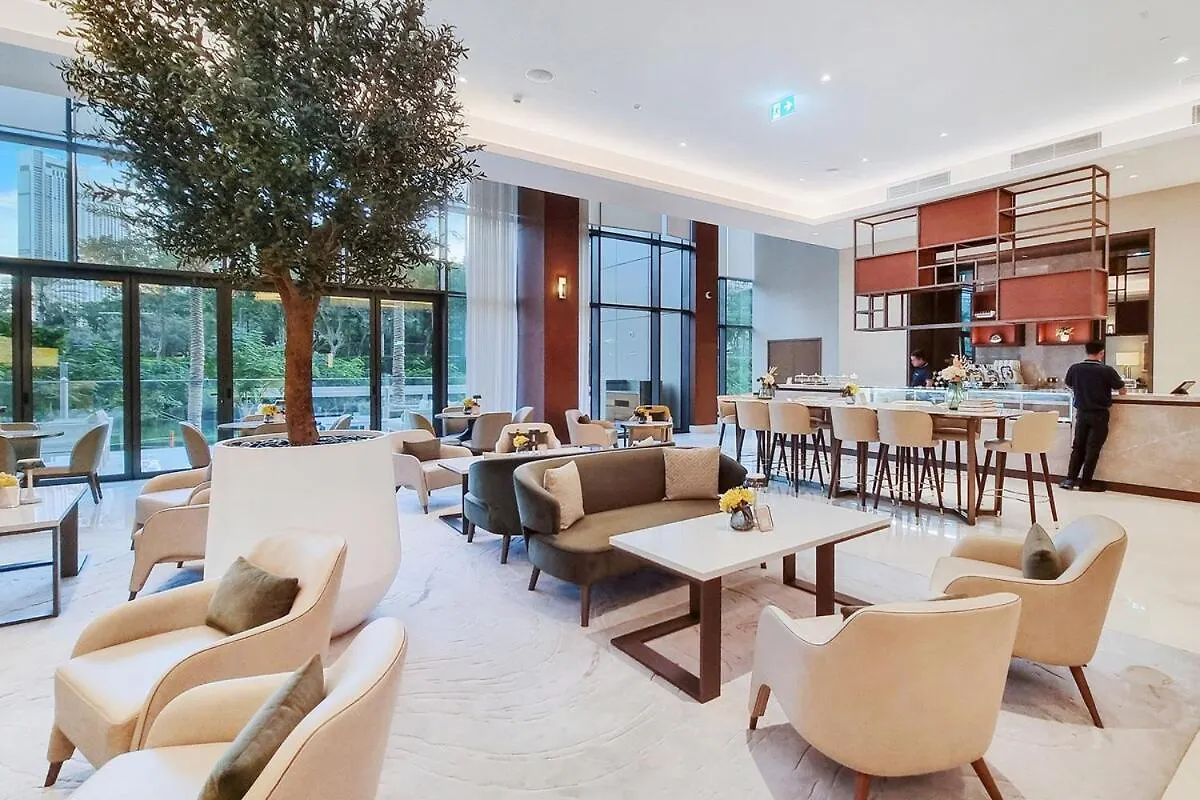 First Class 2Br Chic Downtown Escape Apartment Dubai