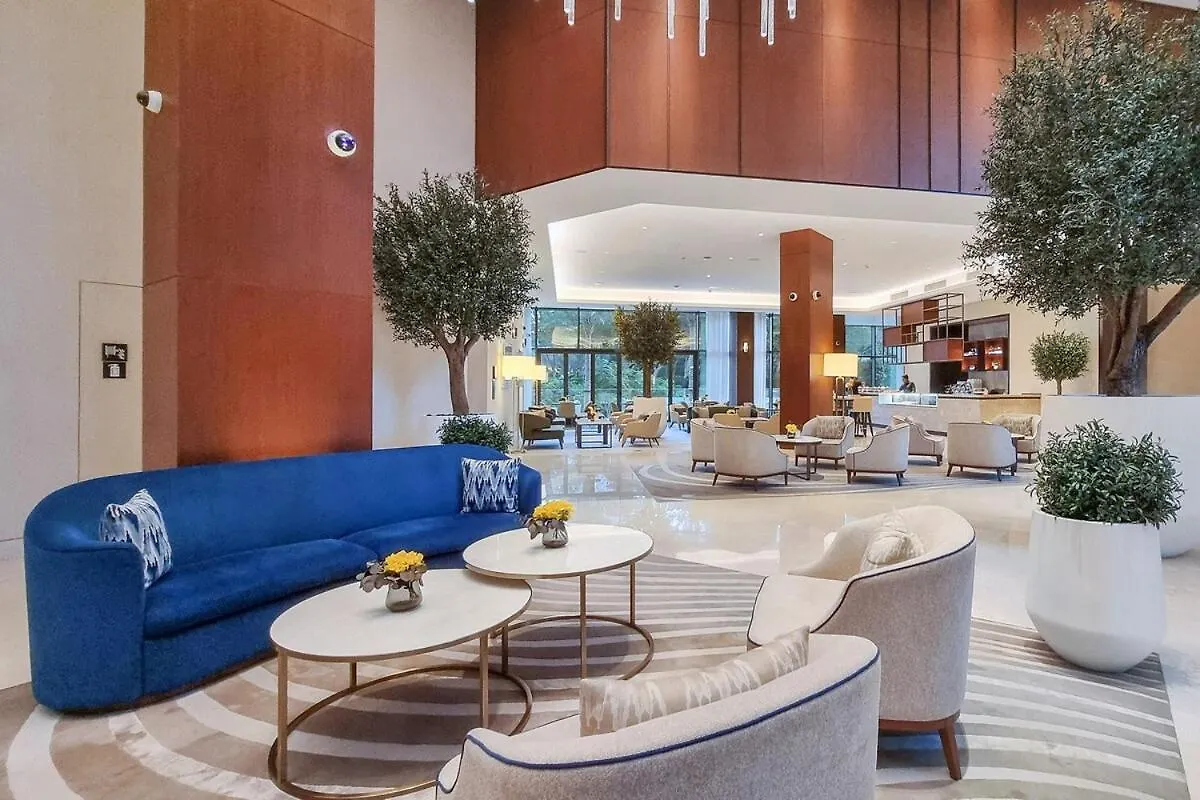 First Class 2Br Chic Downtown Escape Apartment Dubai