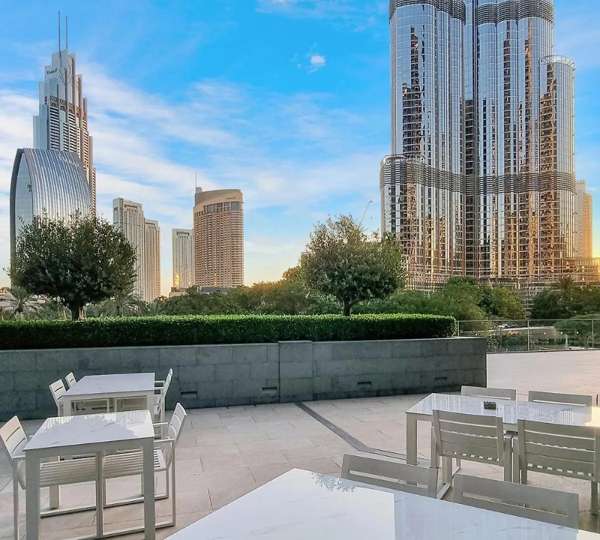 First Class 2Br Chic Downtown Escape Apartment Dubai 0*,